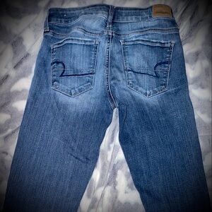 American Eagle Outfitters Blue mid-rise Skinny jeans